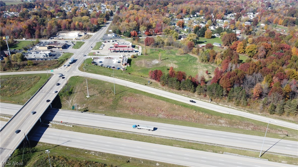 2711-2724 Salt Springs Road Girard OH 44420