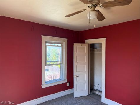 2018 Dowd Avenue Lakewood OH 44107