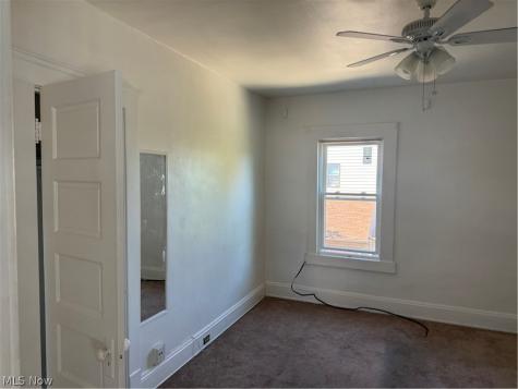 2018 Dowd Avenue Lakewood OH 44107