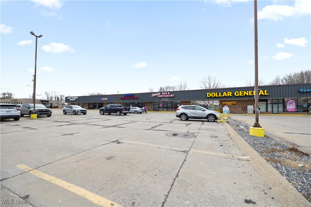 616 Leona Street Elyria OH 44035
