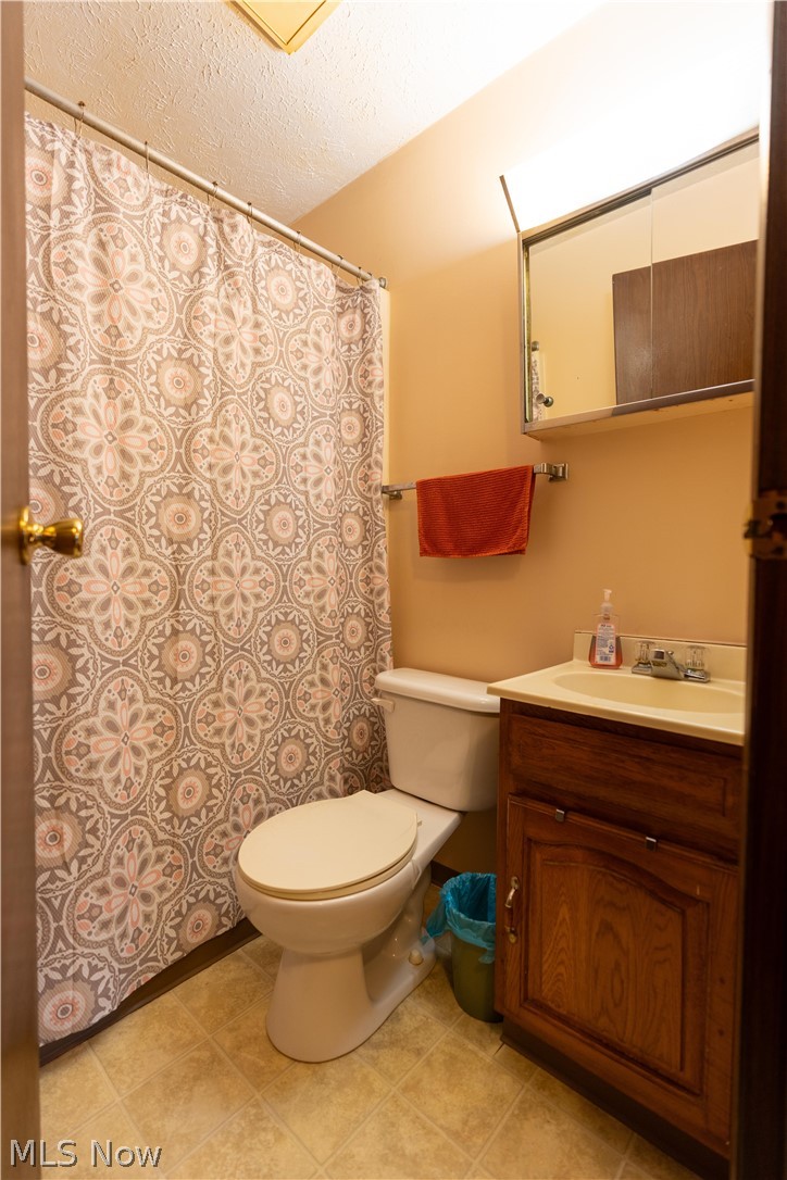 10188 Hess Mill Road NE Bolivar OH 44612