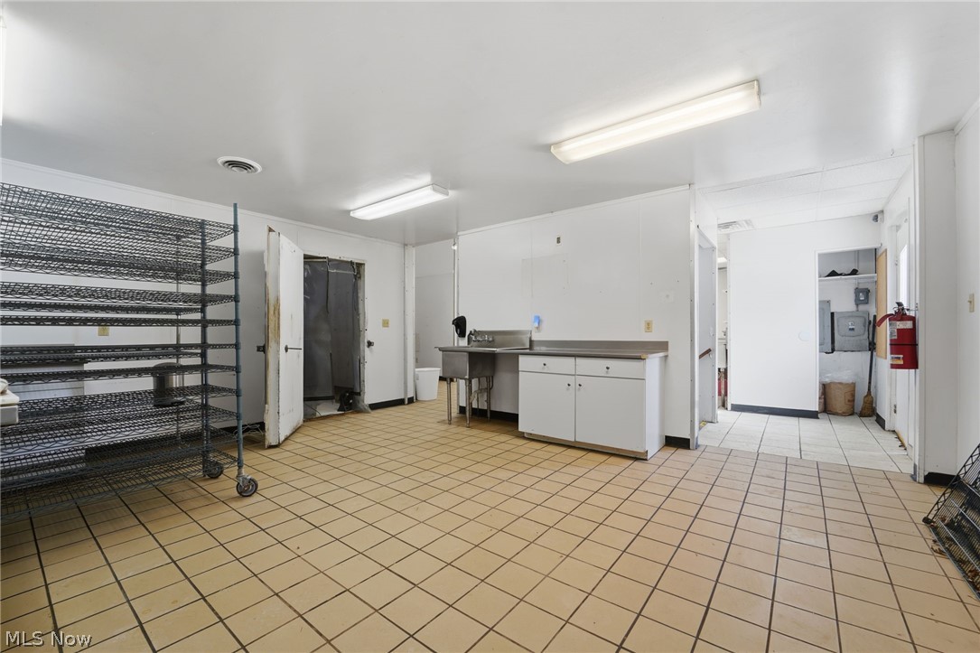 380 E Main Andover OH 44003