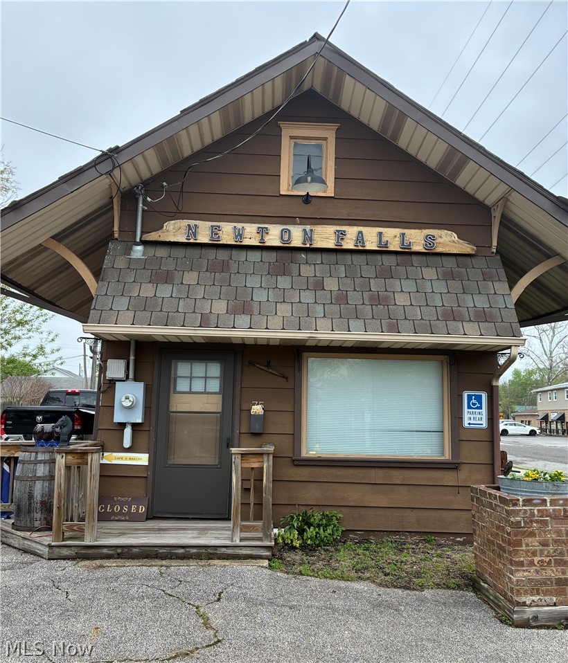 75 E Broad Street Newton Falls OH 44444