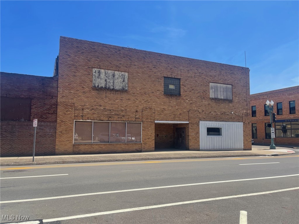 300 Walnut Avenue NE Canton OH 44702