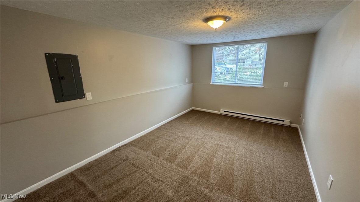 2069 Hubbard Road Madison OH 44057