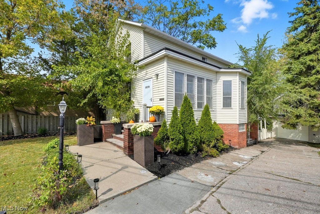 19270 Lorain Road Fairview Park OH 44126