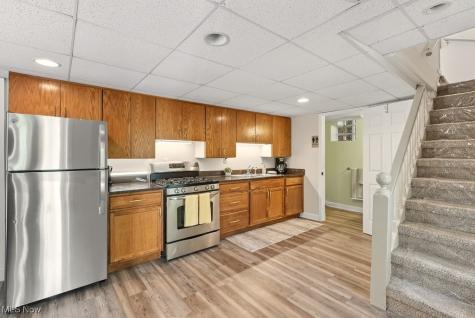 19270 Lorain Road Fairview Park OH 44126