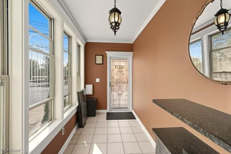 19270 Lorain Road Fairview Park OH 44126