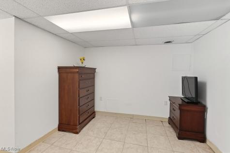 19270 Lorain Road Fairview Park OH 44126