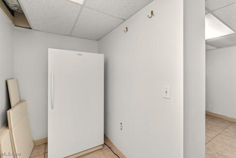 19270 Lorain Road Fairview Park OH 44126