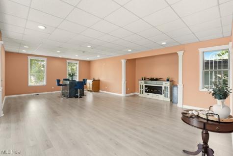 19270 Lorain Road Fairview Park OH 44126