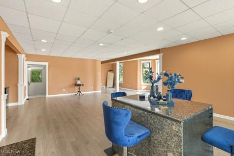 19270 Lorain Road Fairview Park OH 44126