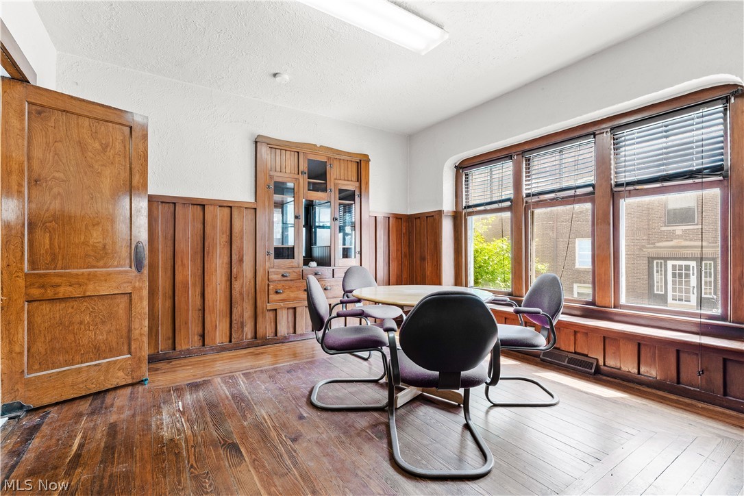 15522 Madison Avenue Lakewood OH 44107