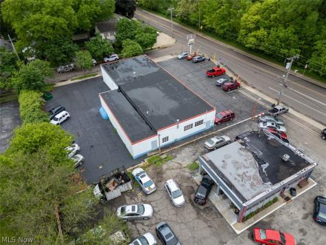 2234 Newton Street Akron OH 44305
