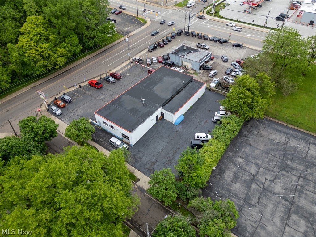 2234 Newton Street Akron OH 44305