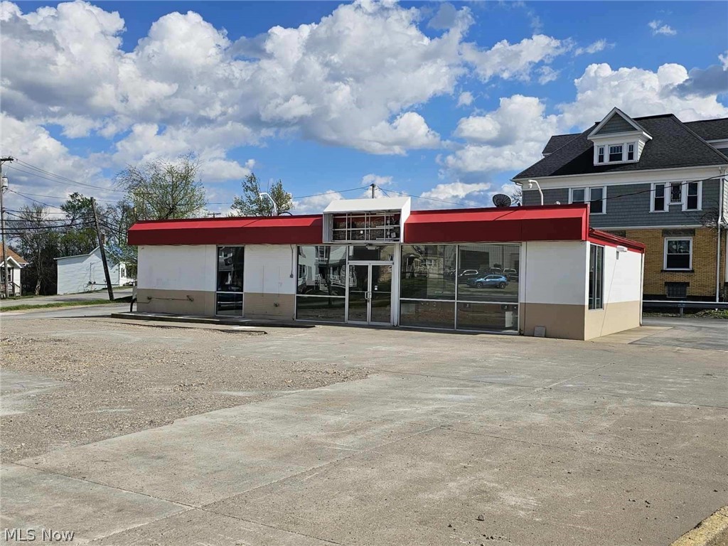 339 Lincoln Avenue Cadiz OH 43907