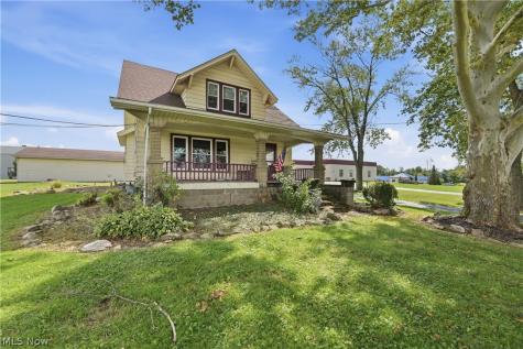1379 S Chillicothe Road Aurora OH 44202