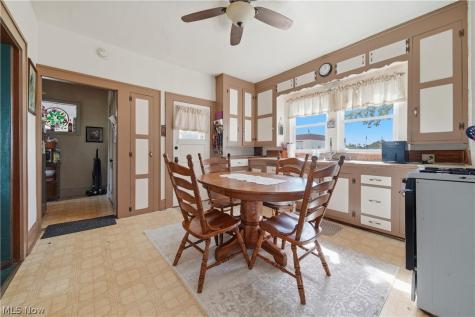 1379 S Chillicothe Road Aurora OH 44202