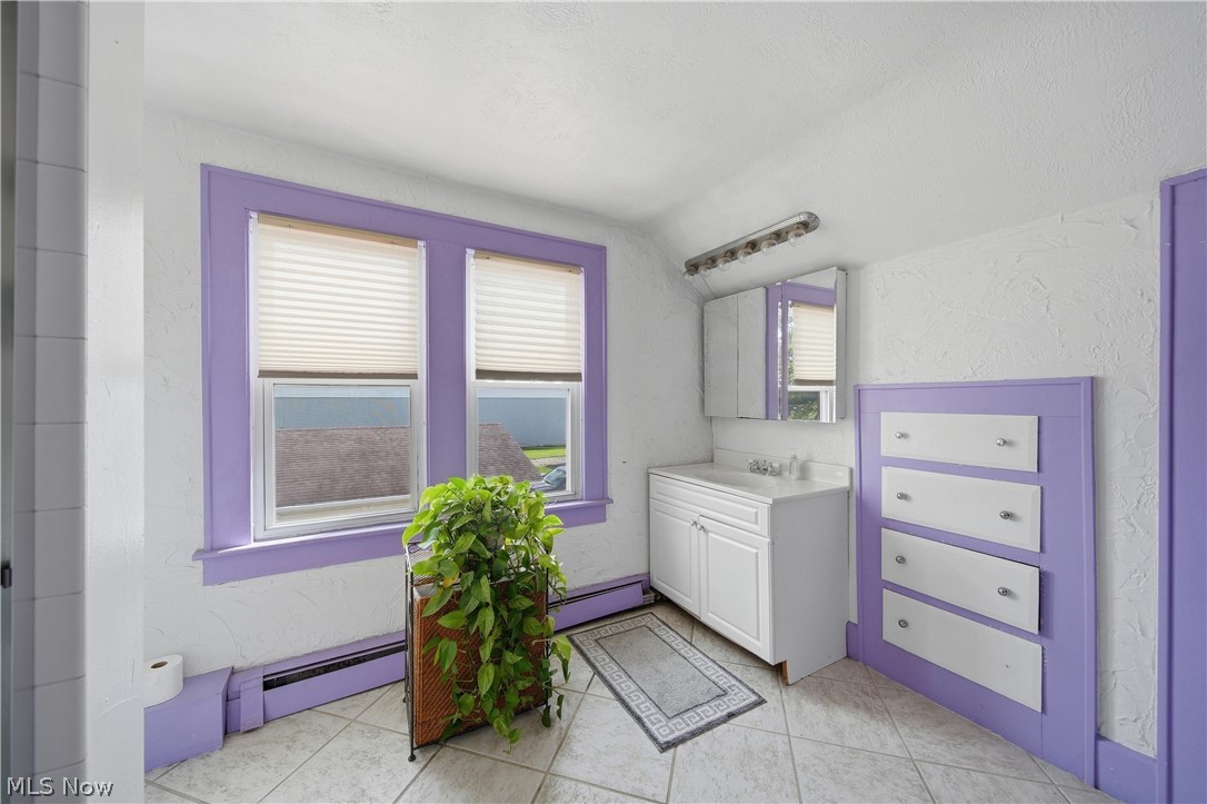 1379 S Chillicothe Road Aurora OH 44202