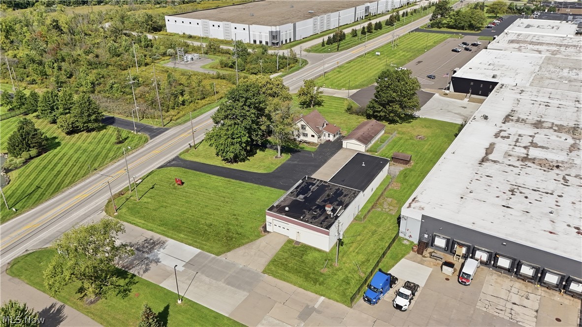 1379 S Chillicothe Road Aurora OH 44202