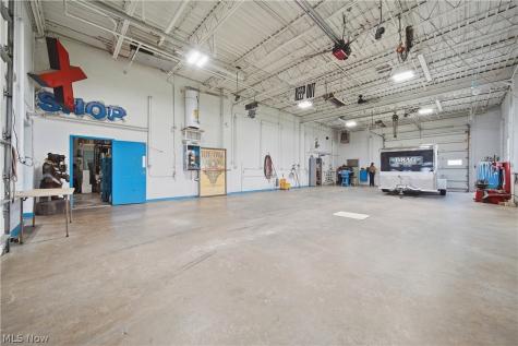 1379 S Chillicothe Road Aurora OH 44202