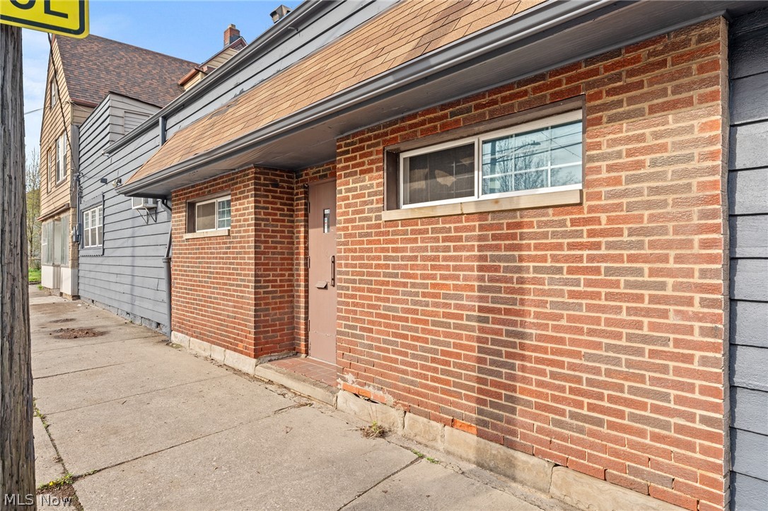 3614 E 65th Street Cleveland OH 44105