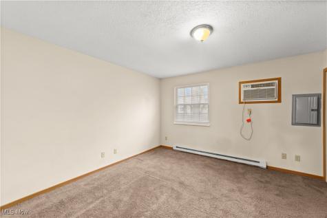 1757 S Arlington Street Akron OH 44306