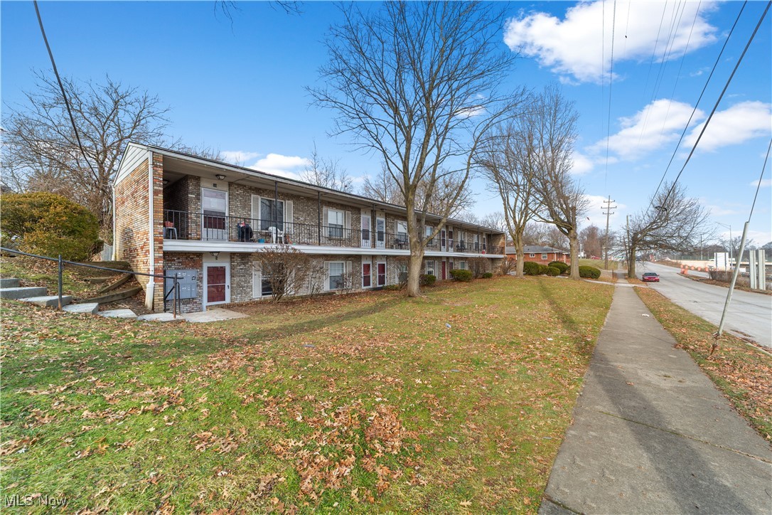 1757 S Arlington Street Akron OH 44306