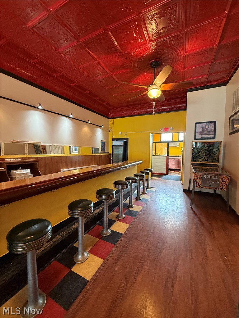 18 E Main Street Geneva OH 44041