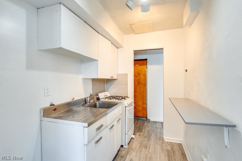2824-2826 E 130th Street Cleveland OH 44120