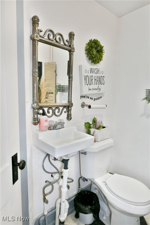 12 - 14 N Main Street Hubbard OH 44425