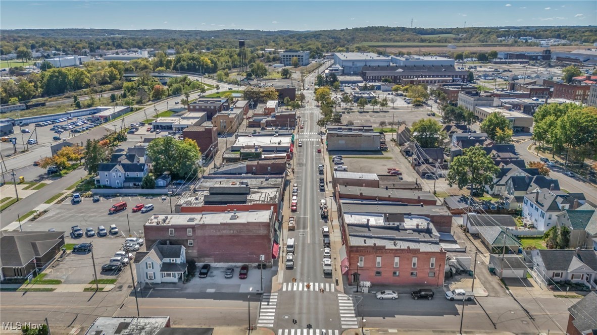 128 2nd Street NW Barberton OH 44203