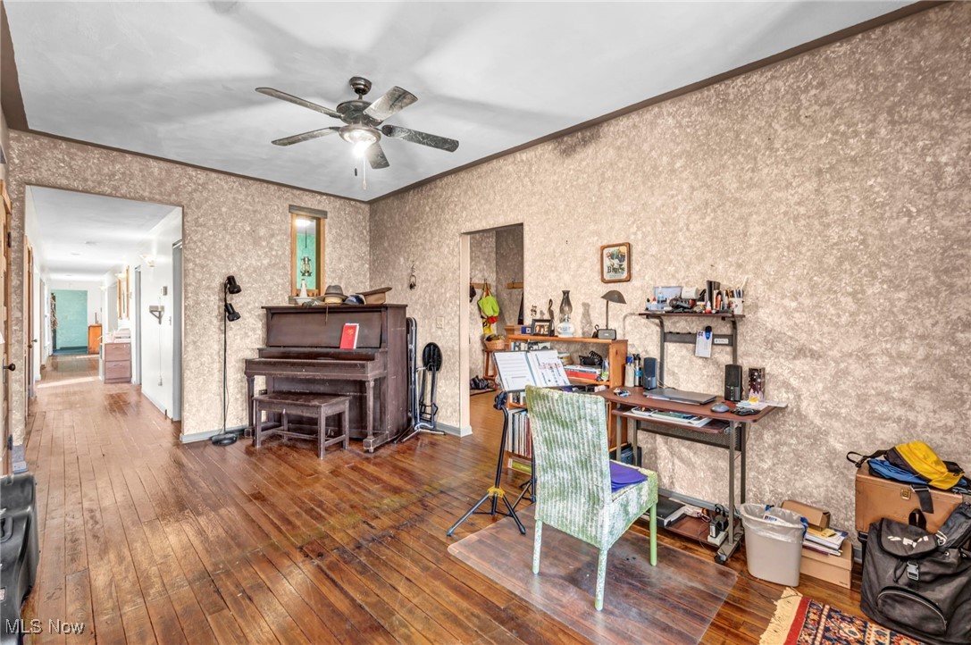 128 2nd Street NW Barberton OH 44203