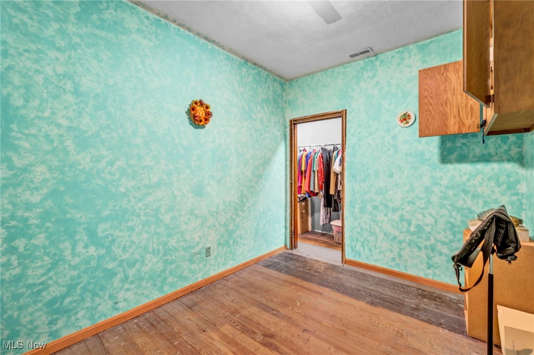 128 2nd Street NW Barberton OH 44203