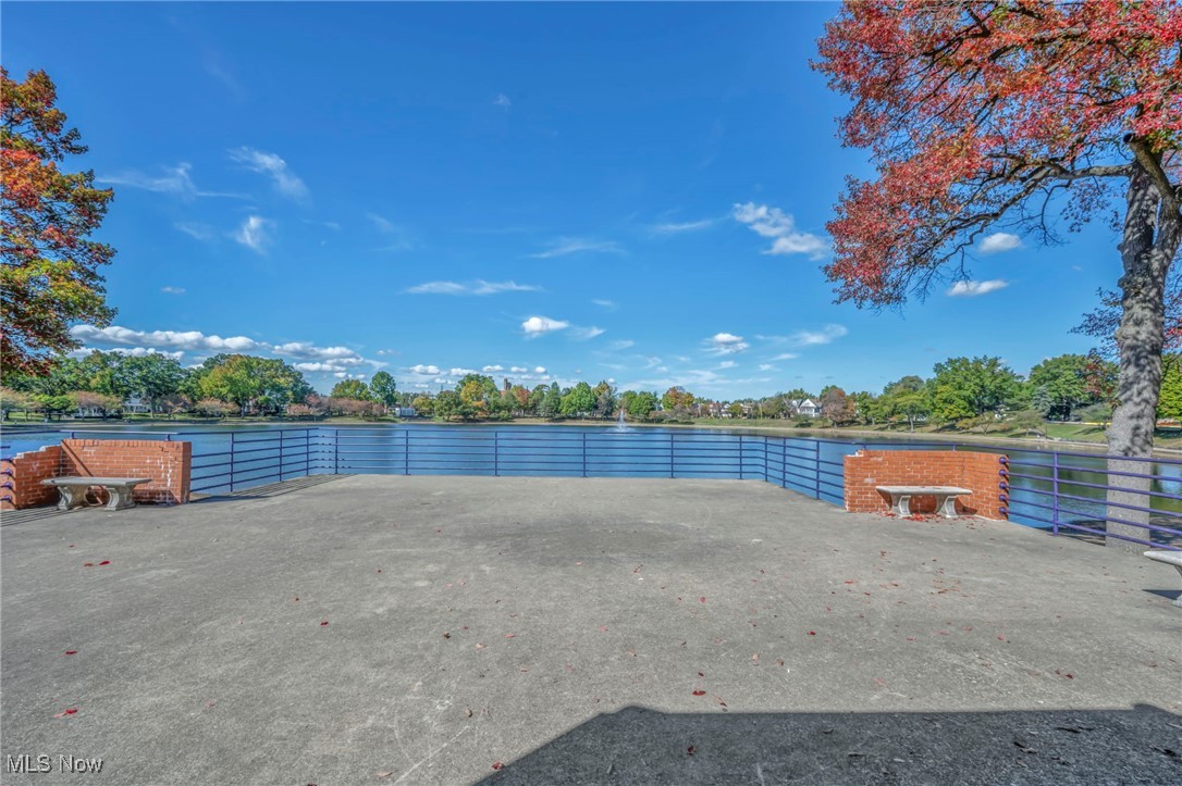 128 2nd Street NW Barberton OH 44203