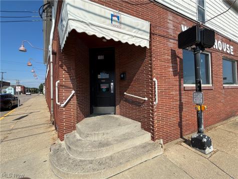 180 Wooster Road N Barberton OH 44203