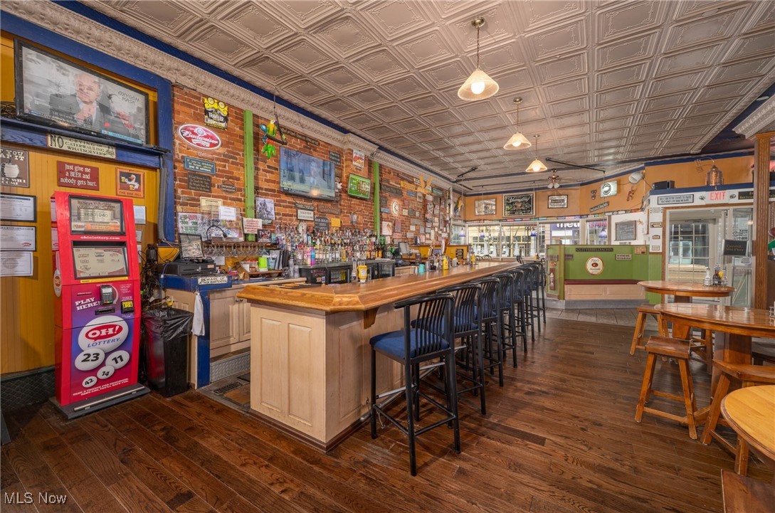 110 S Broadway Street New Philadelphia OH 44663