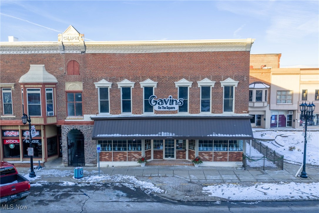 110 S Broadway Street New Philadelphia OH 44663