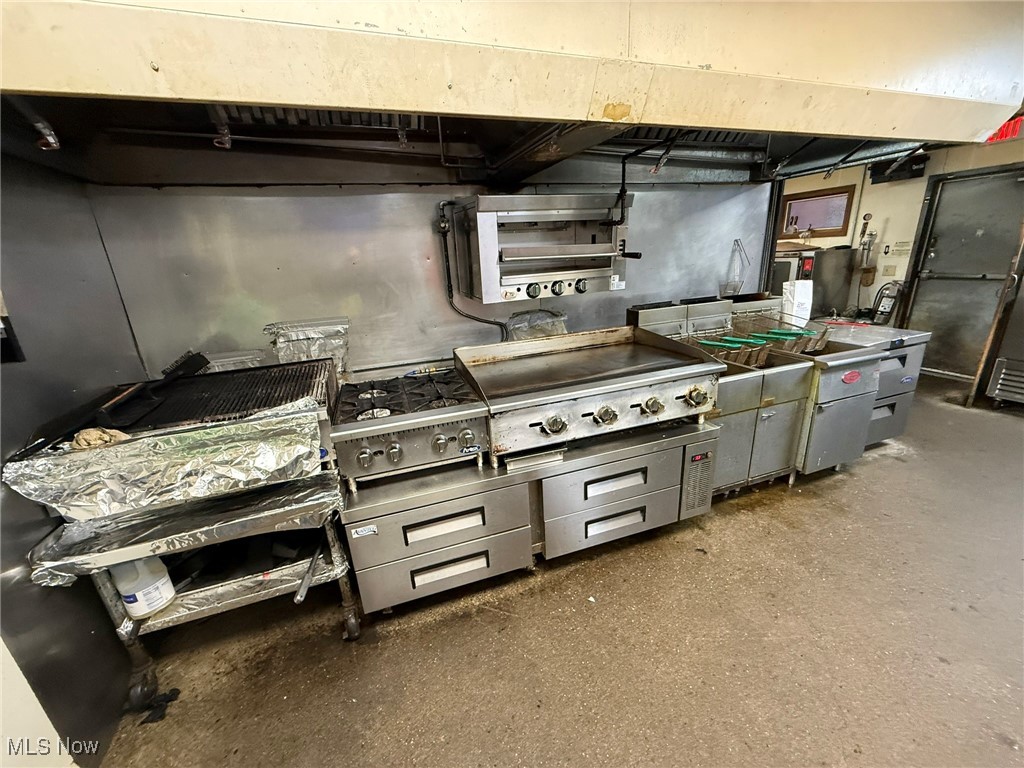 110 S Broadway Street New Philadelphia OH 44663