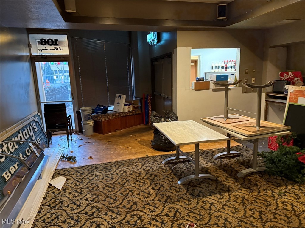 110 S Broadway Street New Philadelphia OH 44663