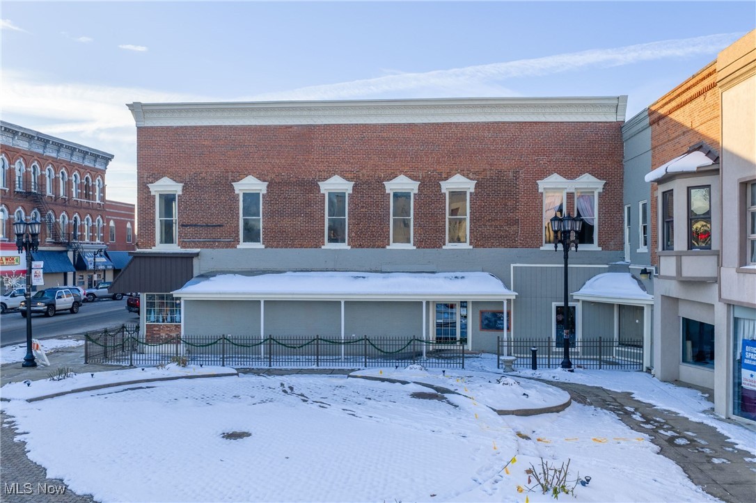 110 S Broadway Street New Philadelphia OH 44663