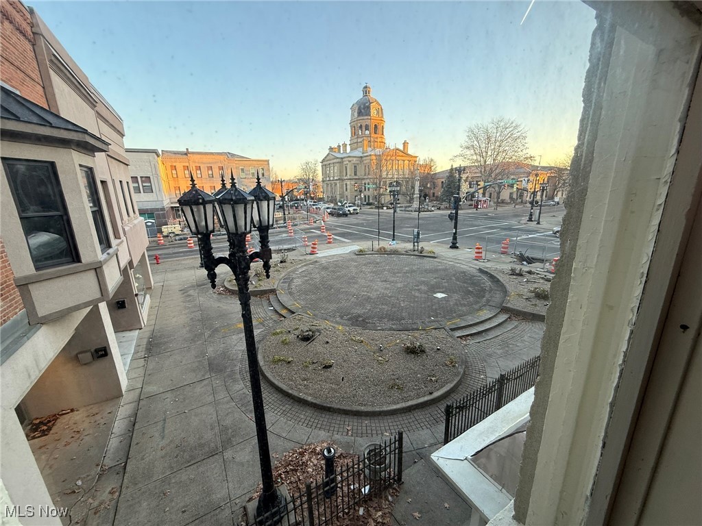 110 S Broadway Street New Philadelphia OH 44663