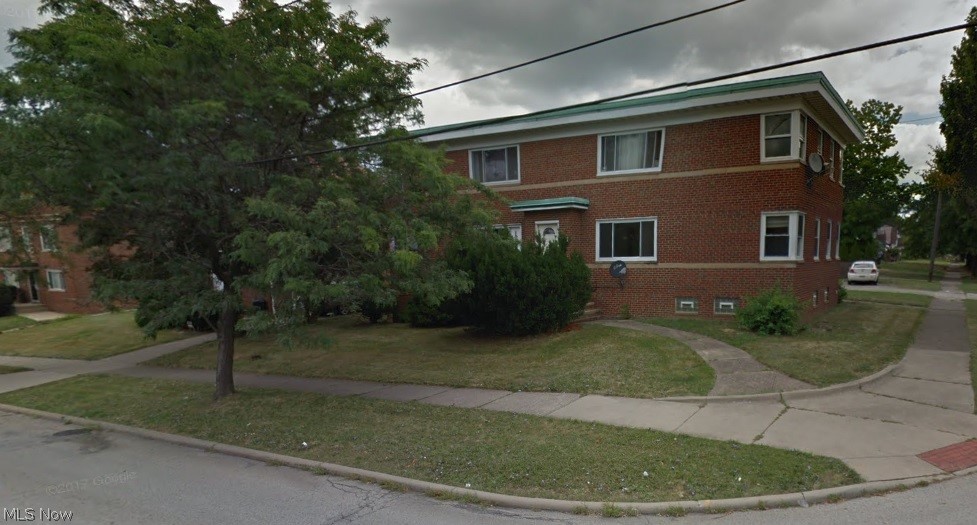 4101-5753 Ridge Road Cleveland OH 44144