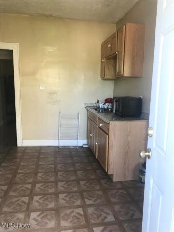 11725 Union Avenue Cleveland OH 44105