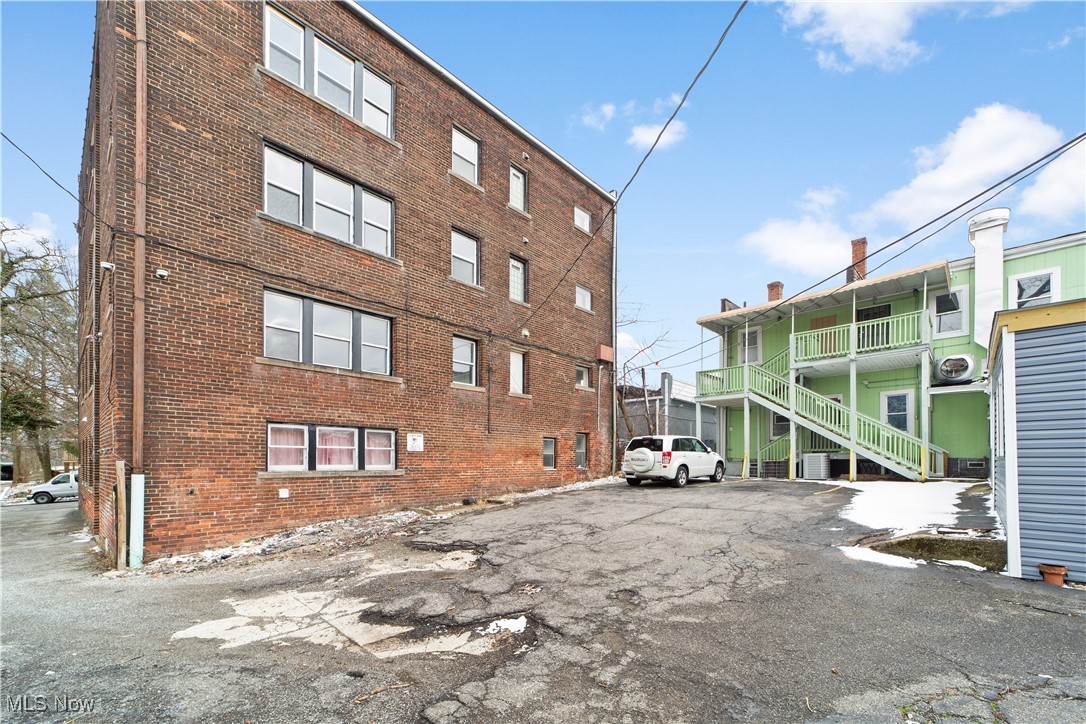 1690 Eddington Road Cleveland Heights OH 44118