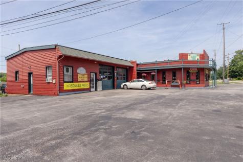 745 E Main Street Geneva OH 44041