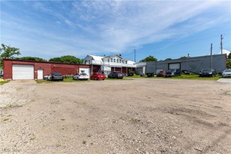 745 E Main Street Geneva OH 44041