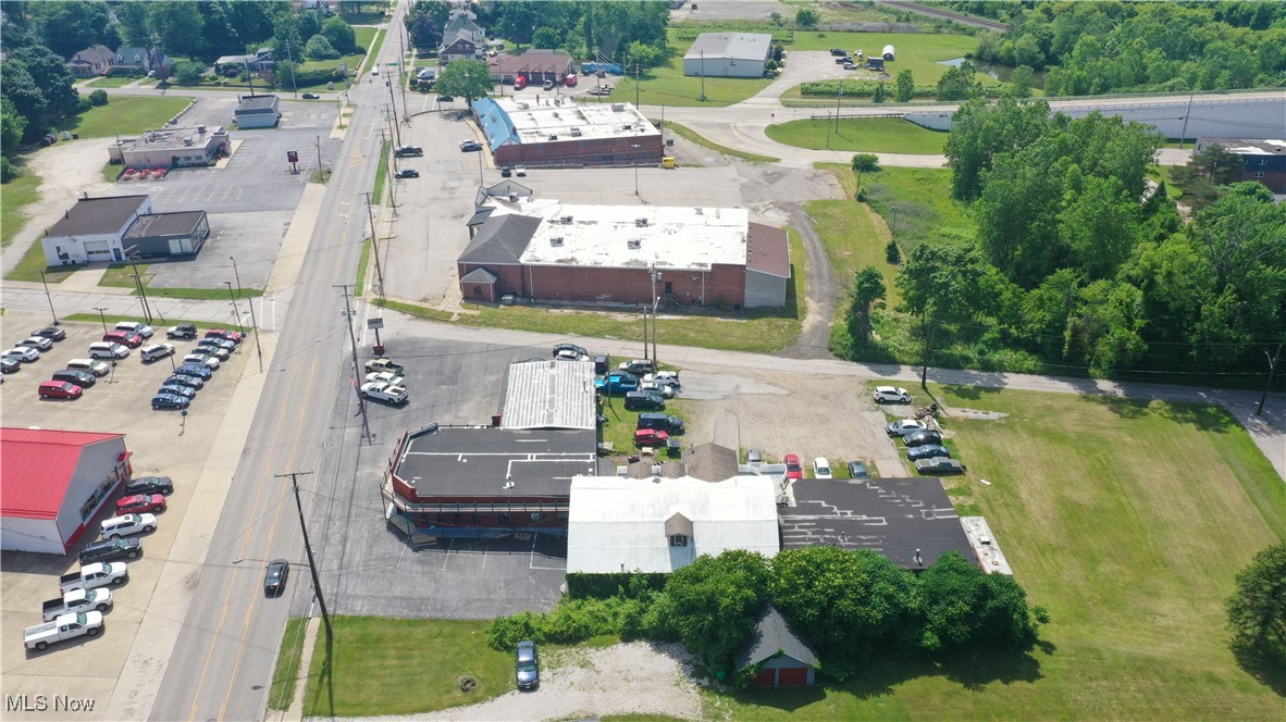 745 E Main Street Geneva OH 44041