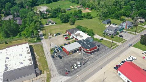 745 E Main Street Geneva OH 44041