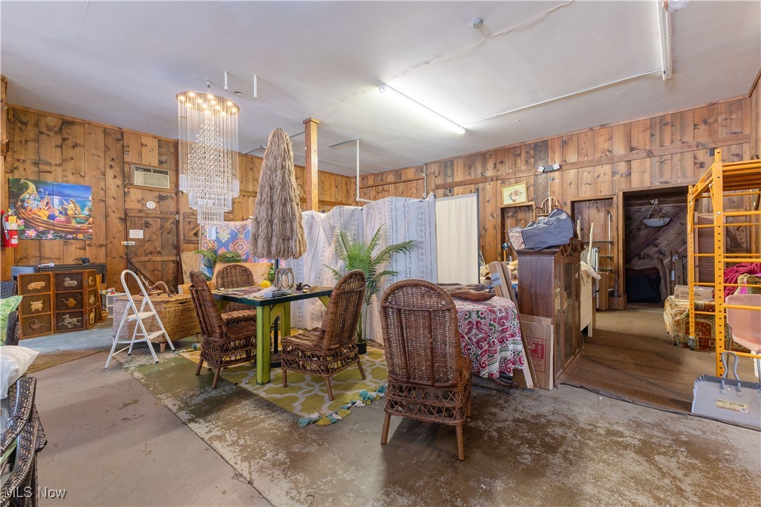 745 E Main Street Geneva OH 44041